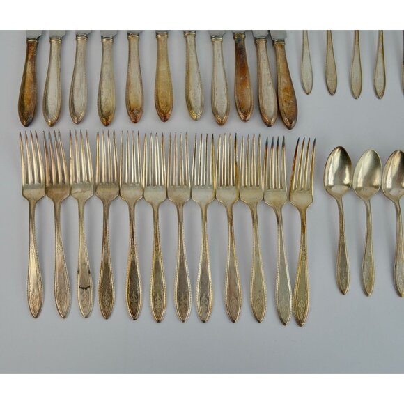 WM A Rogers Debutante 1847 Silverplate Antique Vintage Silverware Flatware Set o - Picture 6 of 11